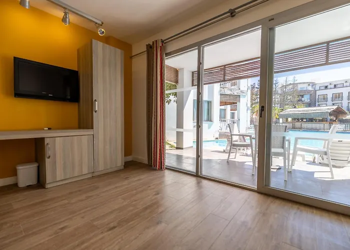 Ladonia Mio Bianco Otel