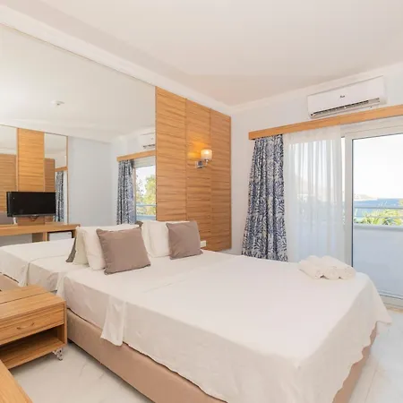 Ladonia Mio Bianco 4*