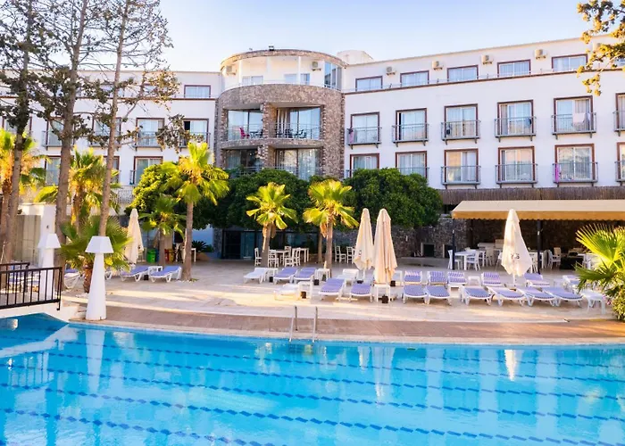 Ladonia Mio Bianco Hotel 4*